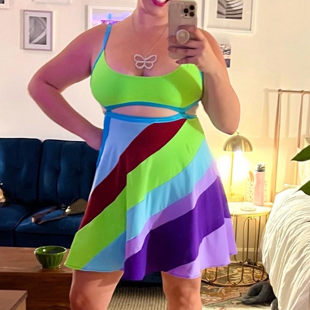 13 Going on 30 Dress - Size 16